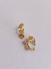 Bow tingiling earrings